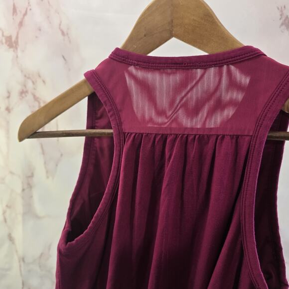 Shebird Tank Top Womens 4 Small Red Built In Padded Bra Freedom Maroon Shirt - Picture 6 of 9